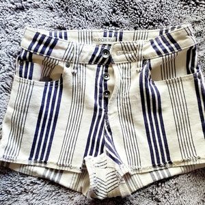 Roxy stripped shorts